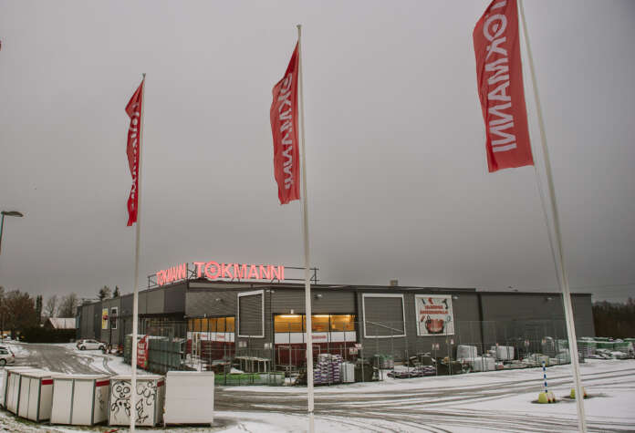 Tammikuun puolivälissä julkaistu Spar-yhteistyö ei aiheuta isoja muutoksia Paimion Tokmannissa ainakaan nopealla aikavälillä.